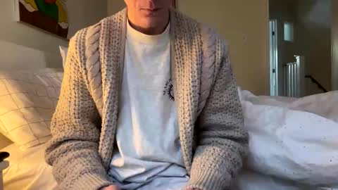 reasonablycurious online show from February 1, 9:46 pm