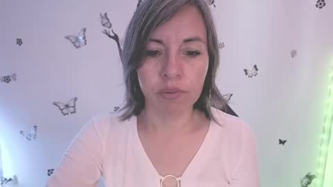 Snapshot of rebbeca09 chatting on April 20, 12:41 pm Rebbeca online show from April 20, 12:41 pm