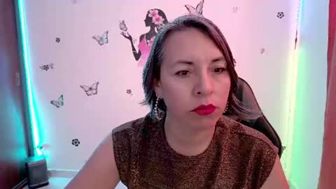 Snapshot of rebbeca09 chatting on July 13, 2:53 pm Rebbeca online show from July 13, 2:53 pm
