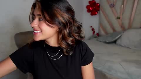 Snapshot of rebeca_cortez55 chatting on December 5, 2:09 am Rebecca online show from December 5, 2:09 am