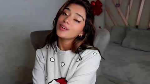 Snapshot of rebeca_cortez55 chatting on December 14, 6:56 pm Rebecca online show from December 14, 6:56 pm