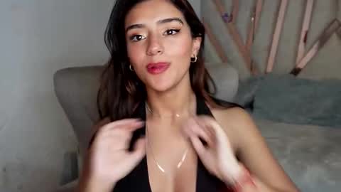 Snapshot of rebeca_cortez55 chatting on January 6, 11:51 pm Rebecca online show from January 6, 11:51 pm