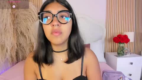 Snapshot of rebeca_taylor_ chatting on May 2, 3:22 am rebeca_taylor_ online show from May 2, 3:22 am