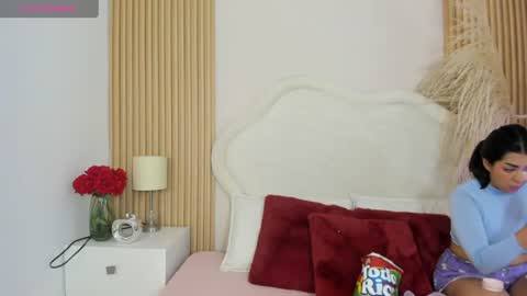 Snapshot of rebeca_taylor_ chatting on June 27, 3:33 am rebeca_taylor_ online show from June 27, 3:33 am
