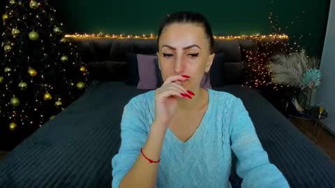 rebecca_diamonds online show from January 6, 6:47 am