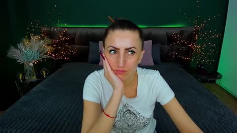 rebecca_diamonds online show from February 27, 1:49 pm