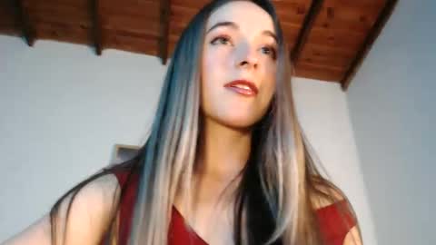 Snapshot of rebecca_johonsonn chatting on September 9, 11:37 pm Becca Johnsoon online show from September 9, 11:37 pm