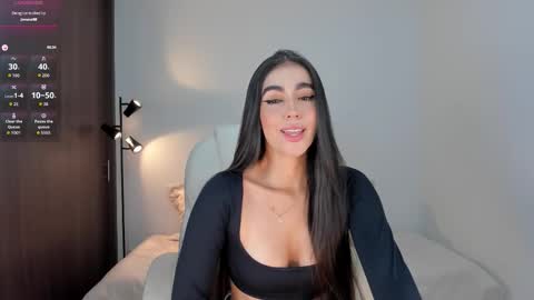 Snapshot of rebeccabaxter chatting on December 20, 11:45 pm Rebecca online show from December 20, 11:45 pm