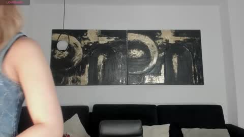 Rebe online show from February 15, 6:26 pm