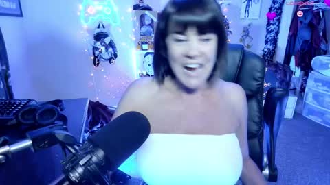 Rebecca Love online show from November 20, 2:34 am