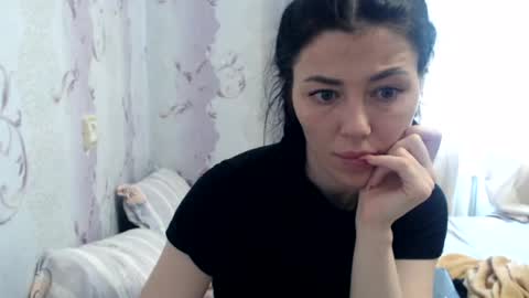 Snapshot of rebeka_08 chatting on June 19, 10:30 am Rebeka 08 online show from June 19, 10:30 am