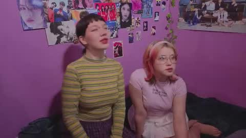 Lara online show from February 16, 6:26 pm