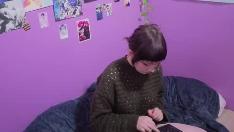 Lara online show from March 12, 11:05 am