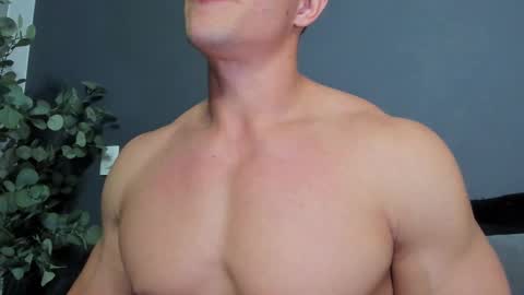 twitter REECET26 instagram RECCETAYLOR online show from January 14, 3:34 am