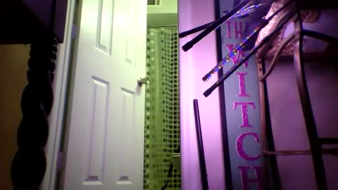 recka810 online show from April 3, 3:59 am