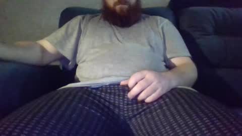 red_bearddd online show from March 14, 11:37 am