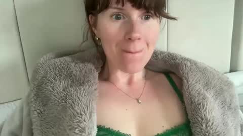 Snapshot of red_head_rosie_69 chatting on May 12, 6:38 pm Rosie online show from May 12, 6:38 pm