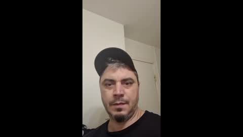 Snapshot of red_hot_peppers chatting on November 17, 4:40 am red_hot_peppers online show from November 17, 4:40 am