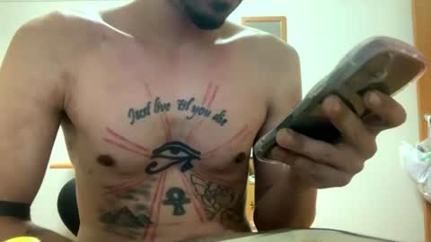 Snapshot of red_room420 chatting on June 18, 6:45 pm red_room420 online show from June 18, 6:45 pm