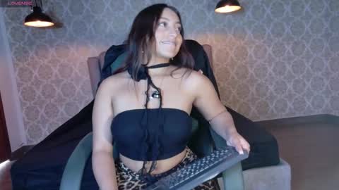 Scarlet online show from February 23, 4:04 pm