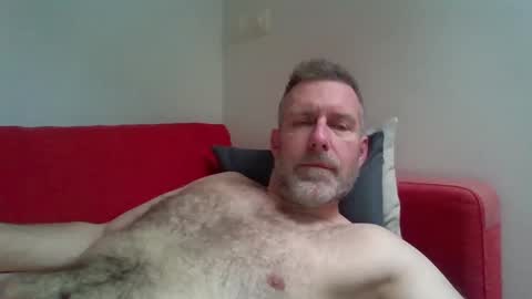 Red online show from December 4, 7:50 am