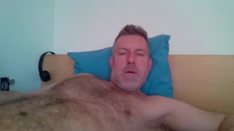 Red online show from February 23, 6:22 am