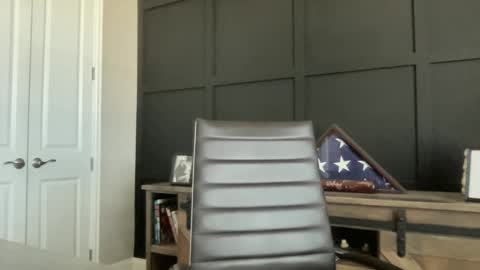 RedBull online show from November 25, 6:52 pm