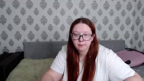 Chloe online show from October 14, 12:06 pm