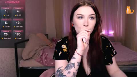 Lina online show from December 15, 10:52 am