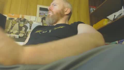 Snapshot of redhead4fun chatting on January 13, 5:12 am theredhead4fun online show from January 13, 5:12 am