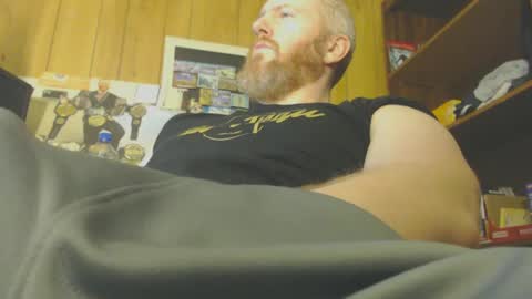 Snapshot of redhead4fun chatting on February 17, 8:36 pm theredhead4fun online show from February 17, 8:36 pm