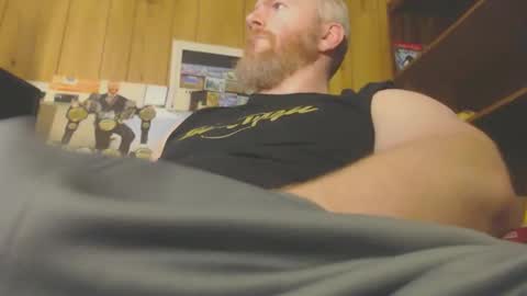 Snapshot of redhead4fun chatting on November 17, 6:03 pm theredhead4fun online show from November 17, 6:03 pm