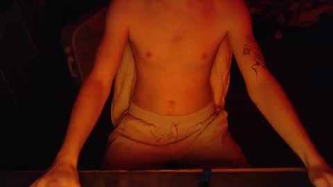 RedHead6Inch online show from September 11, 8:58 am