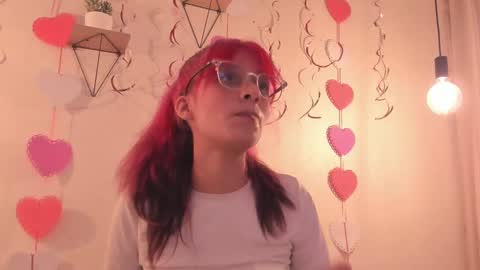 Snapshot of redmeloddy chatting on February 17, 7:53 pm Meloddy online show from February 17, 7:53 pm