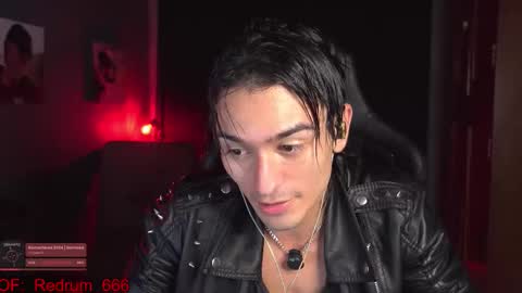 Snapshot of redrum_696 chatting on February 9, 2:10 pm Red online show from February 9, 2:10 pm