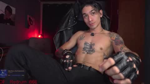 Snapshot of redrum_696 chatting on February 12, 2:34 pm Red online show from February 12, 2:34 pm