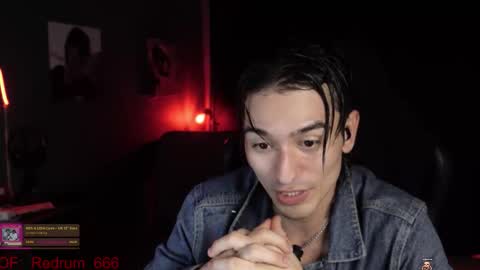 Snapshot of redrum_696 chatting on February 21, 3:40 am Red online show from February 21, 3:40 am