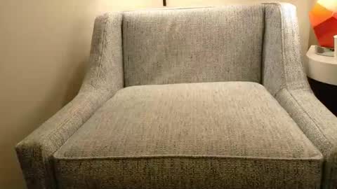 Reds Riding the Wolf online show from October 25, 6:21 am