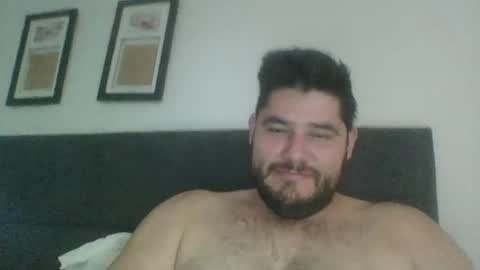 redsin1111 online show from June 3, 11:32 pm