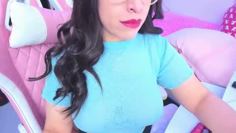 redski77 online show from November 28, 9:23 am