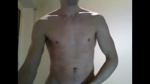 Snapshot of redstep0 chatting on December 5, 12:19 am redstep0 online show from December 5, 12:19 am