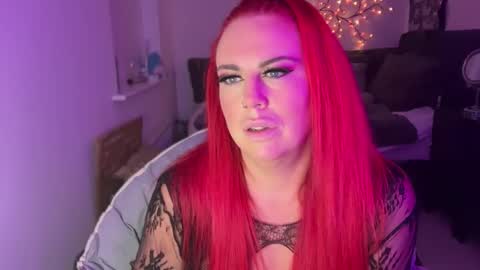 redvixen1 online show from January 8, 5:04 pm