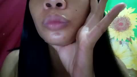 regine24 online show from January 20, 2:57 pm