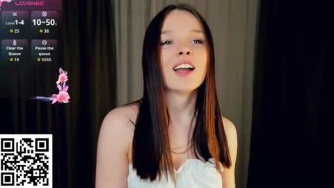 Emily - online show from June 15, 6:43 pm