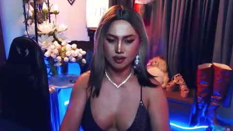 Red Ivy online show from March 27, 4:07 am