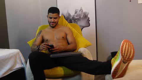 Reik online show from April 7, 12:05 pm