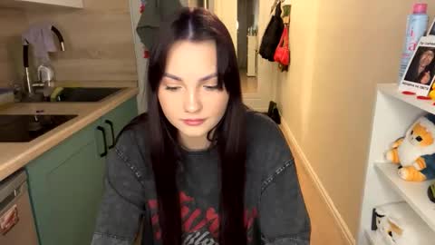 Bell online show from February 23, 9:45 pm