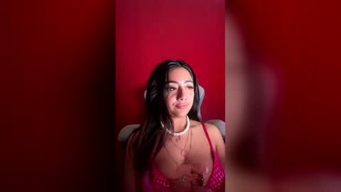 Snapshot of reinaassss chatting on May 3, 11:27 am reinaassss online show from May 3, 11:27 am