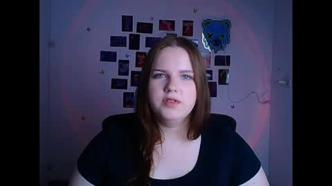 Reina online show from April 30, 5:58 am