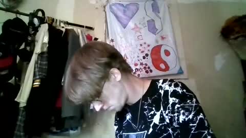 Snapshot of relytburns420 chatting on June 24, 9:14 pm tylerBurnham online show from June 24, 9:14 pm